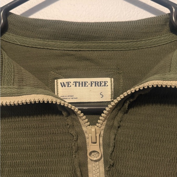 Free People Like New Green Quarter Zip Sweater: Size- Small - Picture 4 of 8